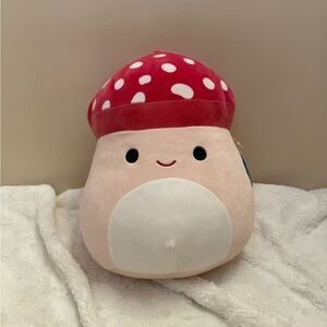 Squishmallows Malcolm Mushroom